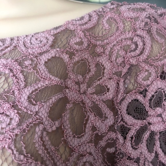 🚫SOLD🚫
BB Dakota Lacey Top. tight fit if bigger chested - Picture 2 of 5